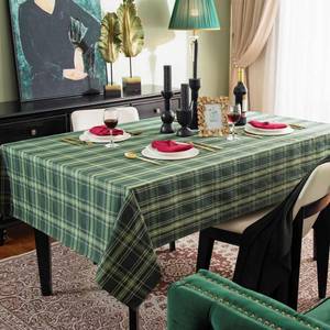 lot 38739 image: St. Patricks Day Rectangle Waterproof Tablecloth 60x84 inch - Retail $21