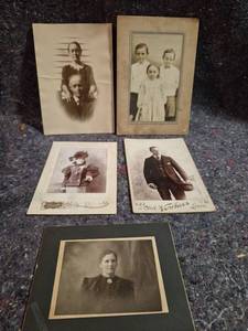 lot 57 image: Lot of 6 Vintage Photographs Portraits Cabinet Cards Early 1900s