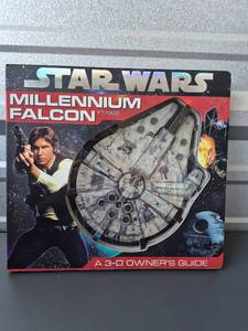 lot 108 image: Star Wars Millennium Falcon YT-1300 3-D Owners Guide Scholastic Book