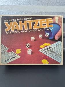 lot 132 image: Yahtzee Dice Game by E.S. Lowe Company