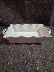 lot 154 image: Cordon Bleu White Ceramic Serving Dish with Handles