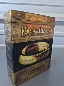 lot 213 image: The Lord of the Rings The Motion Picture Trilogy Extended Edition DVD Box Set