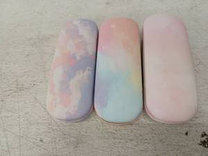 lot 19351 image: 3 Pack Glasses Case