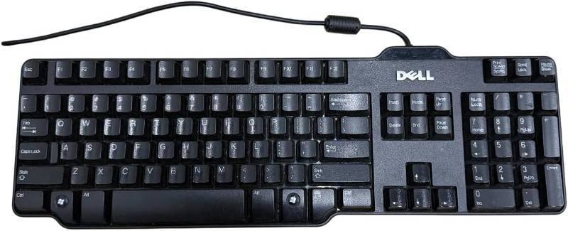 lot 161547 image: Dell Genuine OEM USB 104-key Black Wired Keyboard
