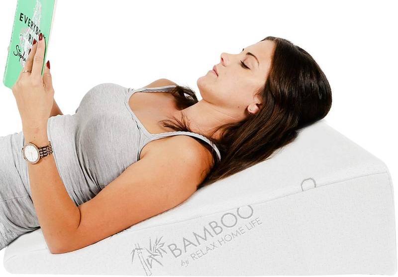 lot 221554 image: 7.5 Inch Bed Wedge Pillow for Acid Reflux or Sleeping  1.5 Inch Memory Foam Top with Stay Cool Cover  Incline Leg Elevation Pillows  Ideal for Gerd, Heartburn, and Snoring (25 Wx26 Lx7.5 H)