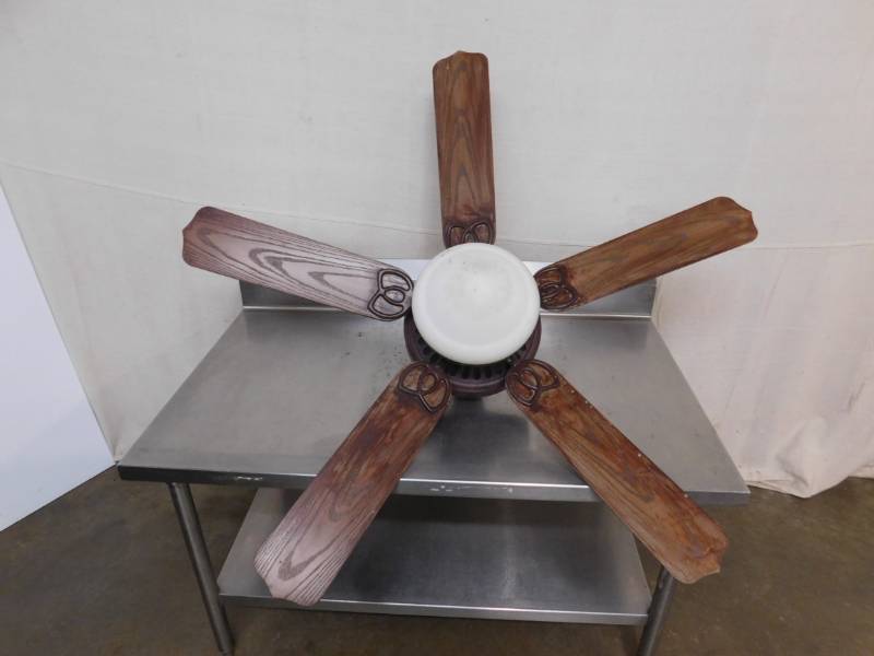 lot 739 image: Harbor Breeze Ceiling Fan