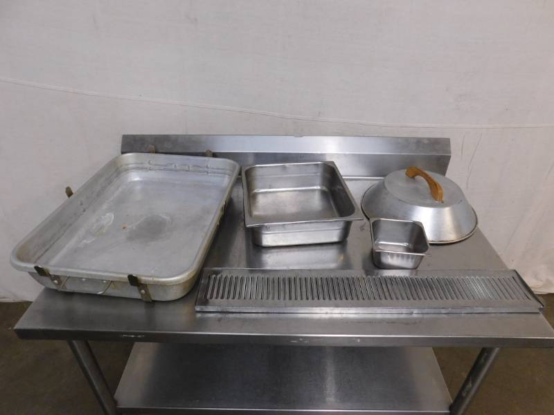 lot 762 image: Assorted Pans