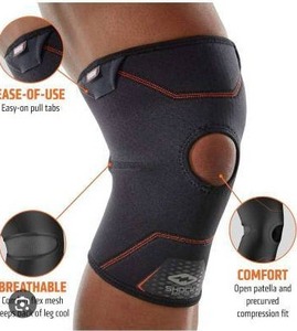 lot 19505 image: Shock Doctor Knee Compression Sleeve with Open Patella (Small)