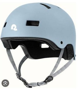 lot 19517 image: Retrospec Adult Dakota Bike and Skate Helmet