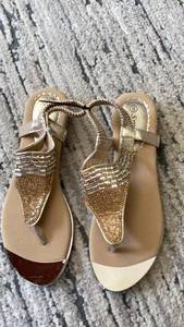 lot 163 image: Beaded Thong Sandals Size 8 with Bow Detail&nbsp