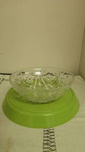 lot 215 image: Cut Glass Bowl  -&nbsp