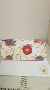 lot 222 image: Decorative Serving Platter with Fruit Print Design&nbsp