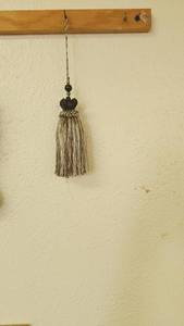 lot 229 image: Decorative Tassel Ornament with Crown Detail and Beaded Chain -