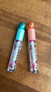 lot 240 image: Lip Gloss Fashion Color Set 2 Piece -&nbsp