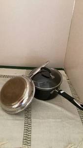 lot 299 image: Saucepan with Glass Lid and Skillet Lid Set Dark Interior -