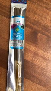lot 340 image: OM Aroma Fusion Hand Dipped Incense Sticks -