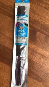 lot 342 image: Aroma Fusion Cool Water Agua Fresca Hand Dipped Incense Sticks -&nbsp