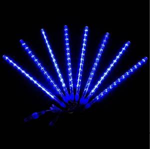 lot 8665 image: NEW Meteor Shower Led Lights 8 Tubes Waterproof. Total 10 ft BLUE