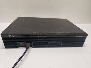 lot 11 image: Cisco 2900 Series Network Router