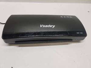 lot 14 image: Vsadey A4 Laminator 265W AC120V 60Hz