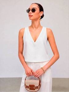 lot 20372 image: Linen Crop Tops for Women Sleeveless V Neck Tank Top Vacation Beach Cute Button Down Shirts Blouses - Retail $20