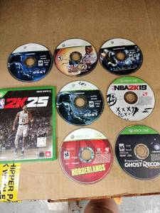 lot 61124 image: Miscellaneous Xbox Console Games - 8 Ct