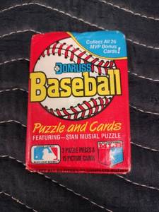 lot 61239 image: Donruss 1988 Baseball Trading Cards ....x 1 Unopened Packet. ..vg Cond.