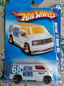 lot 61103 image: 2010 Hot Wheels Custom 77 Dodge Van