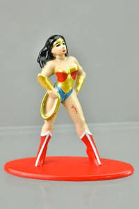 lot 61111 image: Jada Toys DC Comics Nano Metalfigs Wonder Woman (DC38)