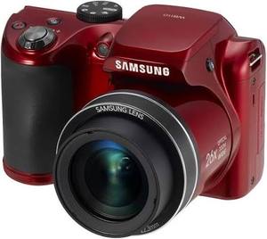 lot 61129 image: SAMSUNG WB110 Red 20.2 MP 26X Optical Zoom Digital Camera with Tripod
