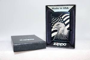 lot 61133 image: 2009 Zippo Allegiance Saffire Lighter American Eagle On Flag