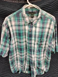 lot 1079 image: Knights of Round Table green and white plaid cotton button-down shirt - XL