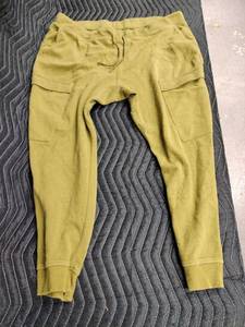 lot 1097 image: Original Use olive-green Original Use cargo joggers - XL