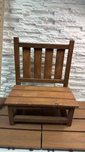 lot 5 image: Wood Doll Chair with Slatted Back