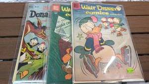 lot 17 image: Walt Disney Comics and Stories Dell Comic Books - 3 Issue Lot
