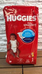 lot 44 image: Huggies Little Snugglers Size 1 Diapers 32 Count