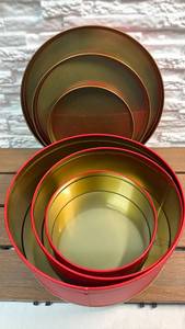 lot 82 image: Nesting Decorative Tins Set with Swan Holiday Illustration - Set of 3