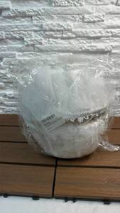 lot 86 image: White Flower Girl Basket Set of 2 (Large Wedding Baskets)