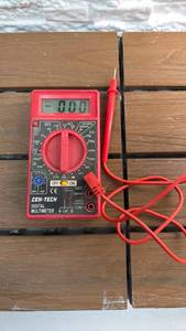 lot 179 image: Cen-Tech Digital Multimeter CAT II with Test Leads