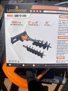 lot 713 image: Landworks SAH-22C 4500 RPM 12 and 18 inch hydraulic Earth Auger Power Head Kit