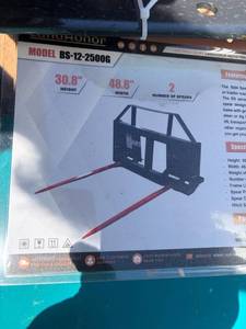 lot 715 image: Landhonor Bale Spears BS-12-2500G 2-Spear 48.8 Width 2500 lbs Capacity