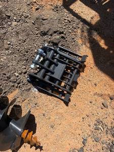 lot 749 image: Mini ex Grapple Bucket Attachment