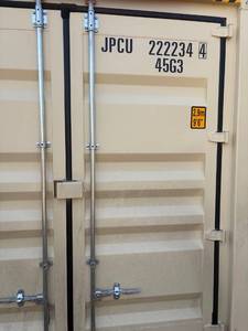 lot 801 image: 40 shipping container 4 doors