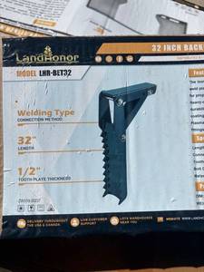 lot 870 image: LandHonor 32 Inch Backhoe Excavator Thumb LHR-BET32 Welding Type