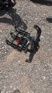 lot 284 image: Desert Southwest ME15 Grapple Bucket Attachment