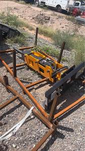lot 481 image: Breaker Hydraulic Hammer P680 skid steer mount