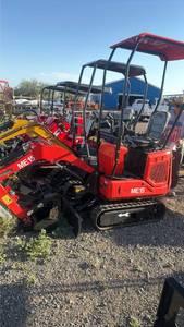 lot 346 image: Mini Excavator ME15