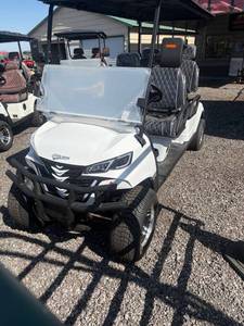 lot 103 image: Coolman 4 Passenger Golf Cart White