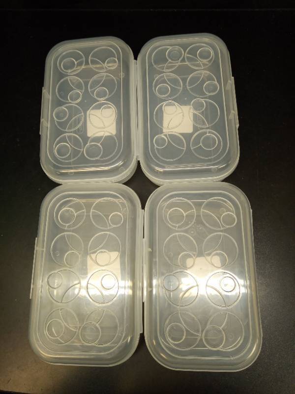 lot 2063 image: Pack of 4 SM CLEAR PENCIL BOX - Retail $13