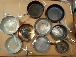 lot 1080 image: Lot 9 Pans and Skillets Mixed Sizes.. - Retail $0